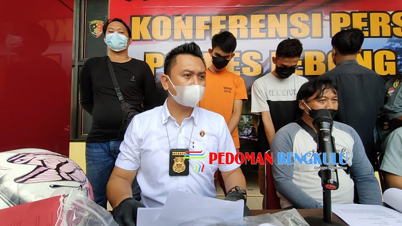 Detail Gambar Pegawai Sendiri Nomer 29