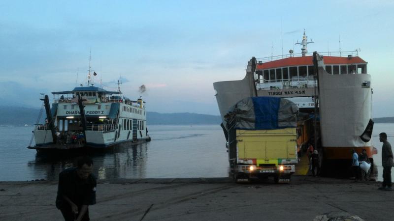 Detail Gambar Pelabuhan Gilimanuk Bali Nomer 45