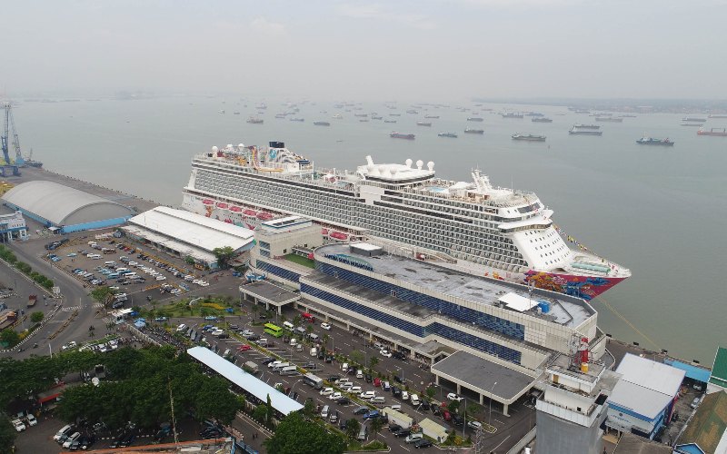 Gambar Pelabuhan Tanjung Perak - KibrisPDR