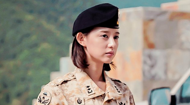 Detail Gambar Pemain Descendants Of The Sun Nomer 39