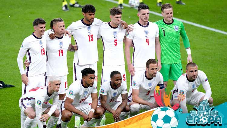 Detail Gambar Pemain Inggris Nomer 22