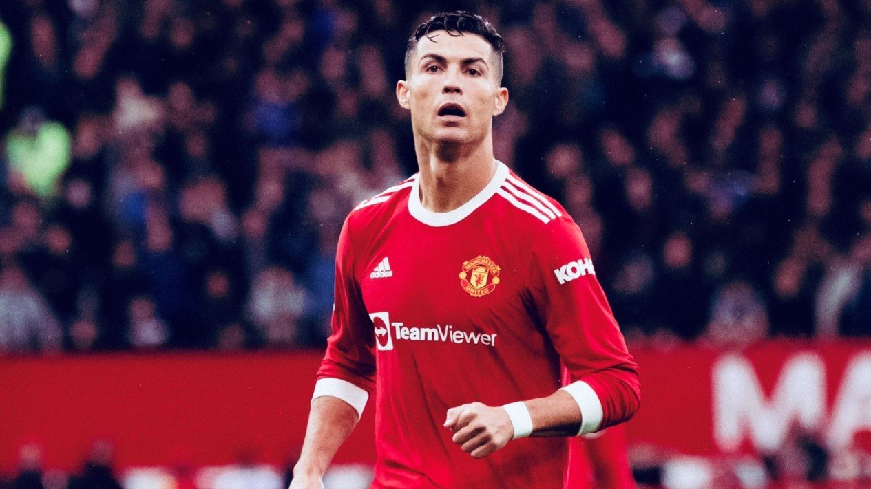 Detail Gambar Pemain Sepak Bola Cristiano Ronaldo Nomer 12