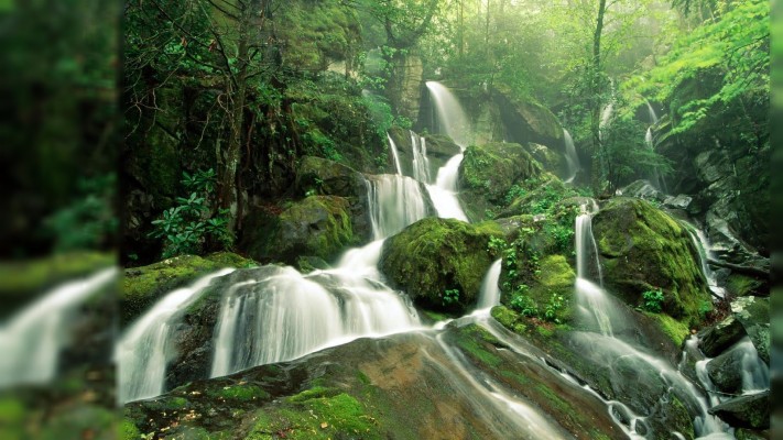 Detail Gambar Pemandangan Alam Air Terjun Bergerak Nomer 12