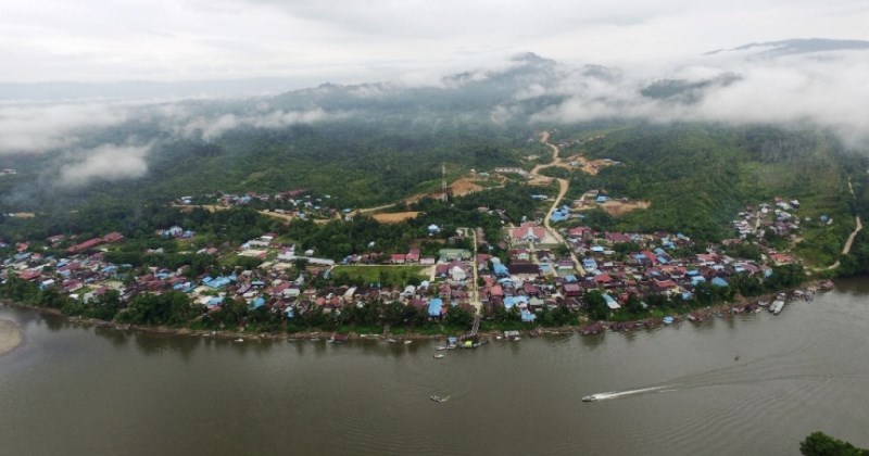 Detail Gambar Pemandangan Alam Kabupaten Mahakam Ulu Nomer 3