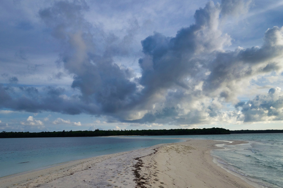 Detail Gambar Pemandangan Asli Pantai Nomer 18