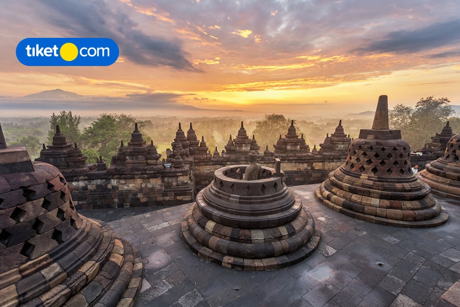 Detail Gambar Pemandangan Candi Borobudur Nomer 4