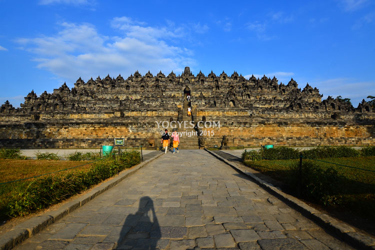 Detail Gambar Pemandangan Candi Borobudur Nomer 5