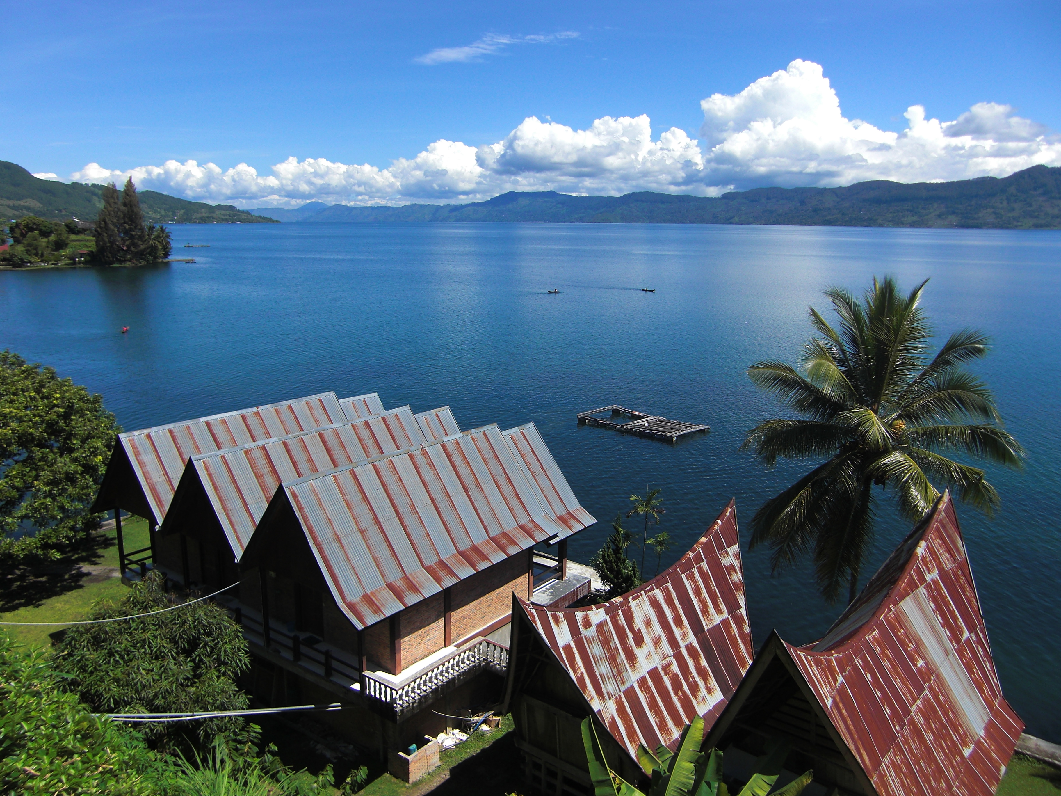 Detail Gambar Pemandangan Danau Toba Nomer 19