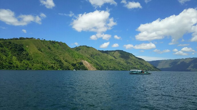 Detail Gambar Pemandangan Danau Toba Nomer 22