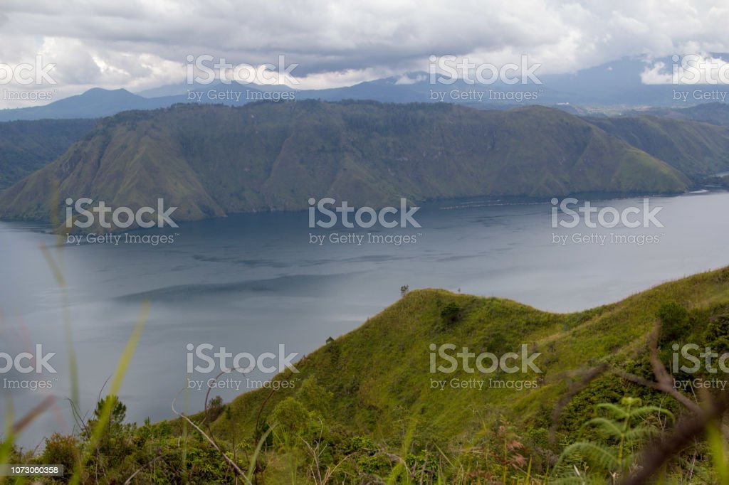 Detail Gambar Pemandangan Danau Toba Nomer 45