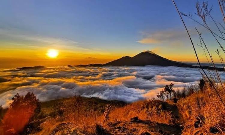 Detail Gambar Pemandangan Gunung Agung Bali Nomer 13