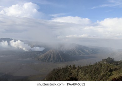 Detail Gambar Pemandangan Gunung Bromo Nomer 38