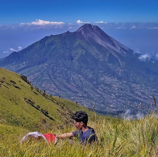 Detail Gambar Pemandangan Gunung Merapi Nomer 28