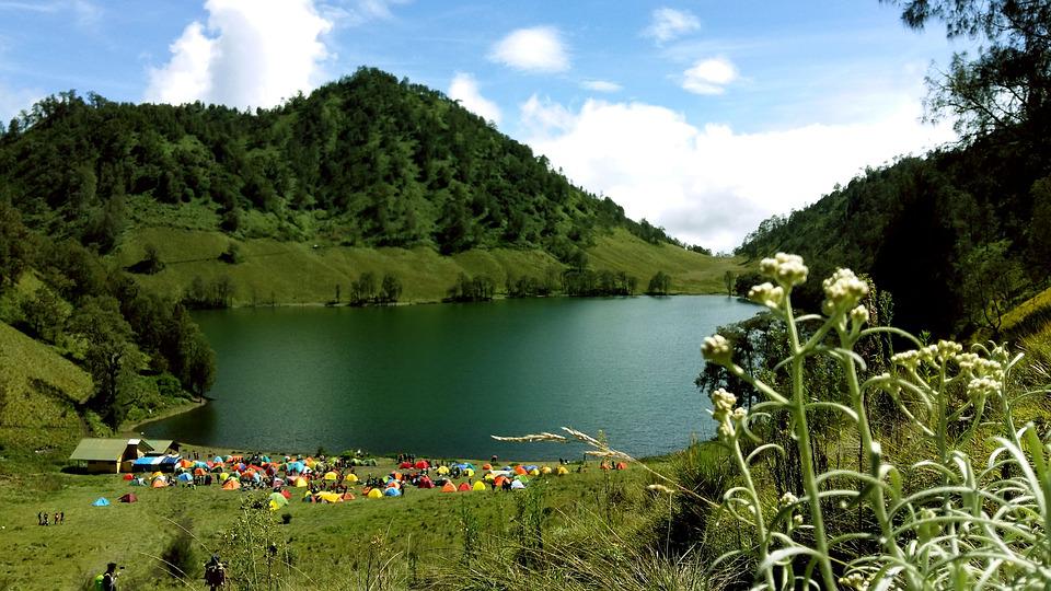 Detail Gambar Pemandangan Gunung Yang Indah Nomer 50