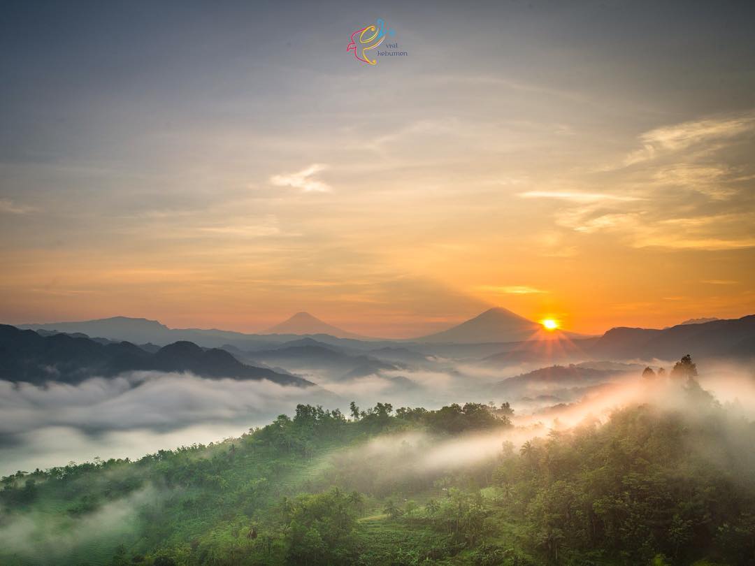 Detail Gambar Pemandangan Indah Di Pagi Hari Nomer 39