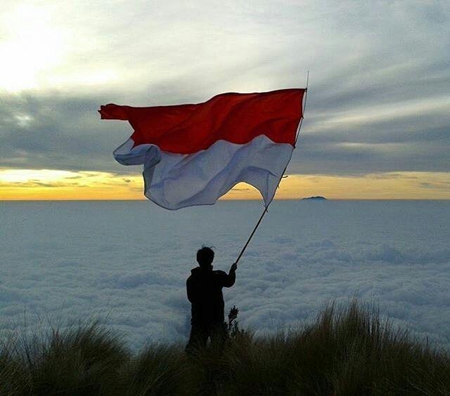 Detail Gambar Pemandangan Indah Merah Putih Indonesia Nomer 24