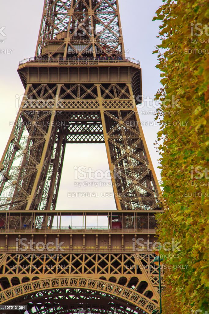 Detail Gambar Pemandangan Menara Eiffel Nomer 48