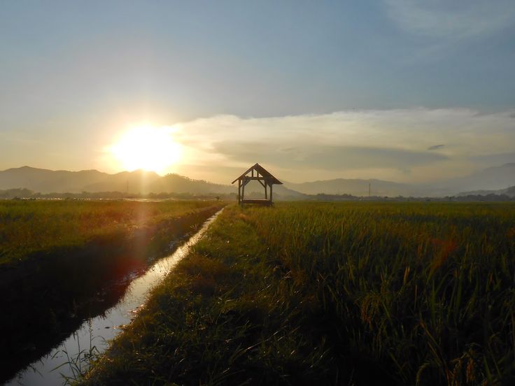 Detail Gambar Pemandangan Yang Indah Dan Romantis Nomer 12