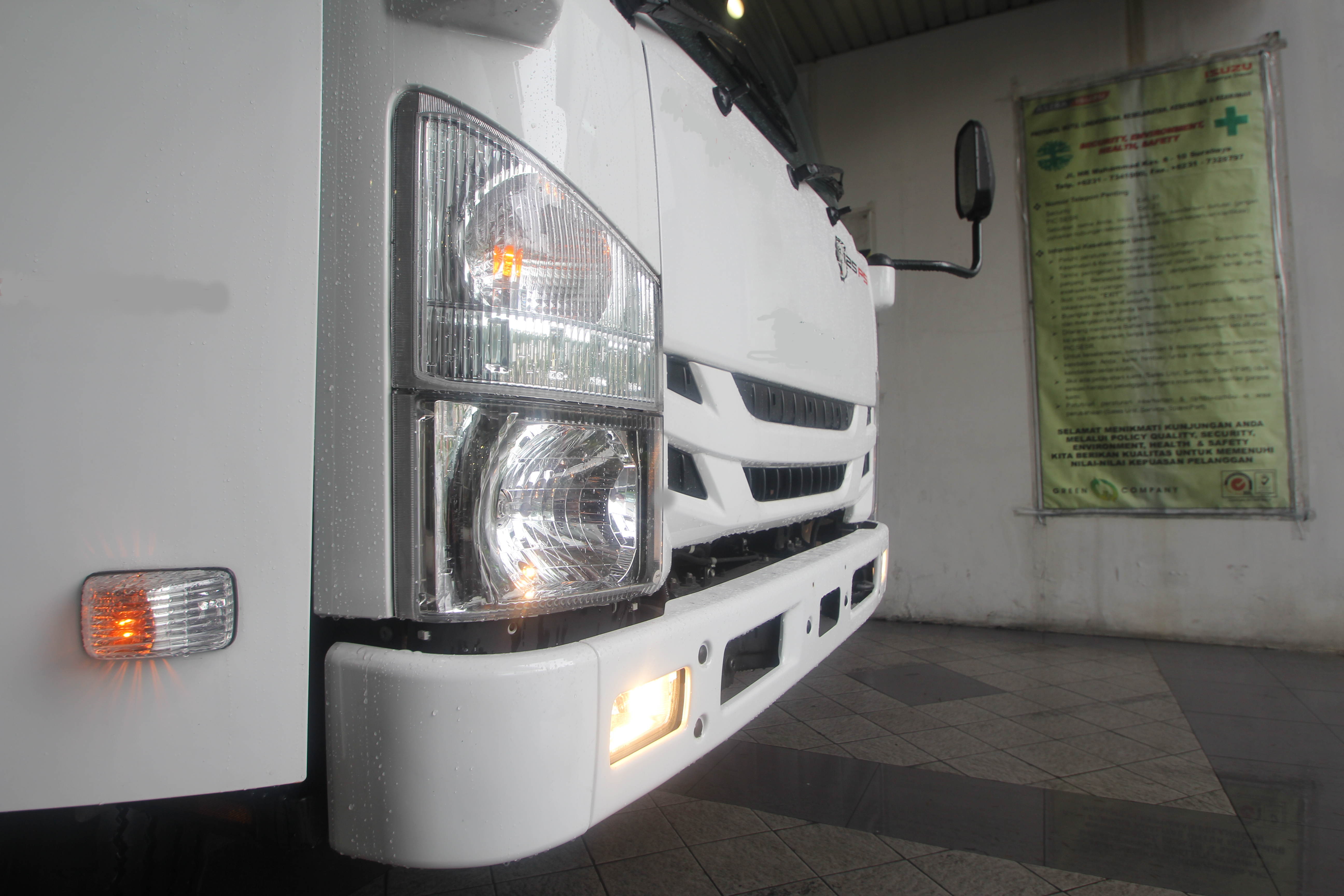 Detail Gambar Pemasangan Lampu Mobil Nomer 11