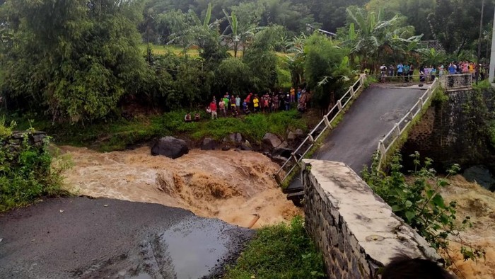 Detail Gambar Pembangunan Jembatan Nomer 45