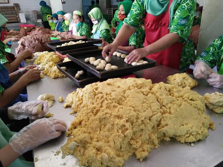 Detail Gambar Pembuatan Bakpia Nomer 11