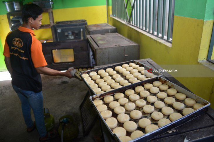 Detail Gambar Pembuatan Bakpia Nomer 16