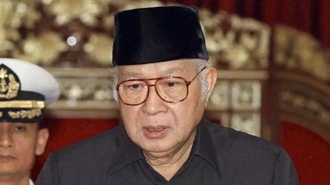 Detail Gambar Pemerintahan Soeharto Nomer 12