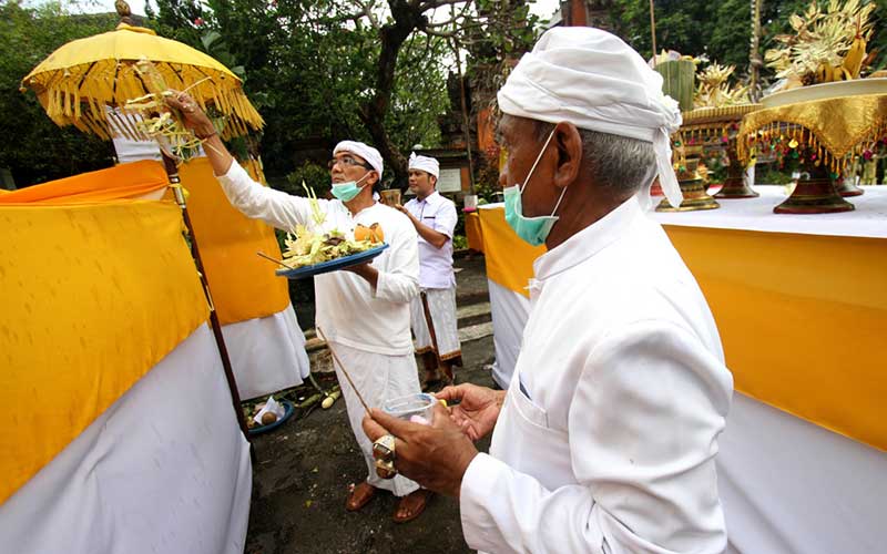 Detail Gambar Pemimpin Agama Hindu Nomer 32