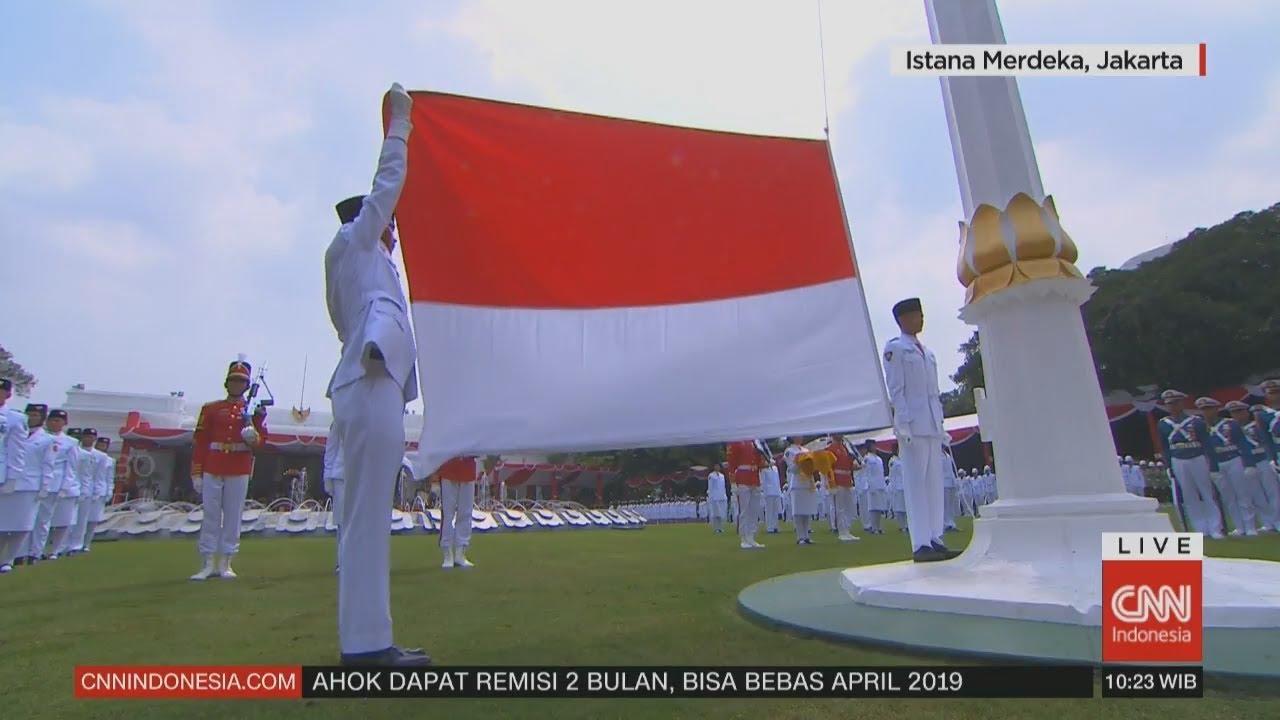 Detail Gambar Pengibaran Bendera Merah Putih Nomer 6