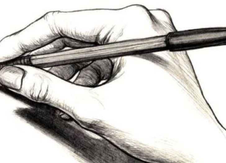 Detail Gambar Pensil Dengan Tropi Nomer 33