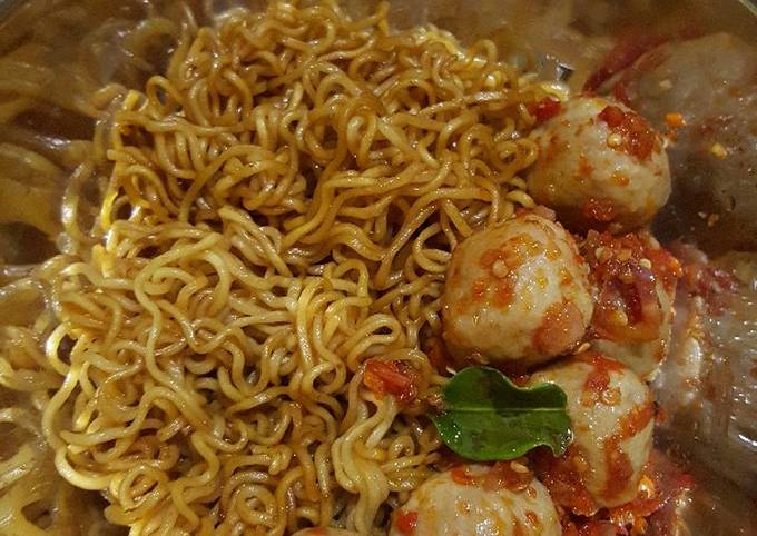 Detail Gambar Pentol Goreng Pedas Nomer 36