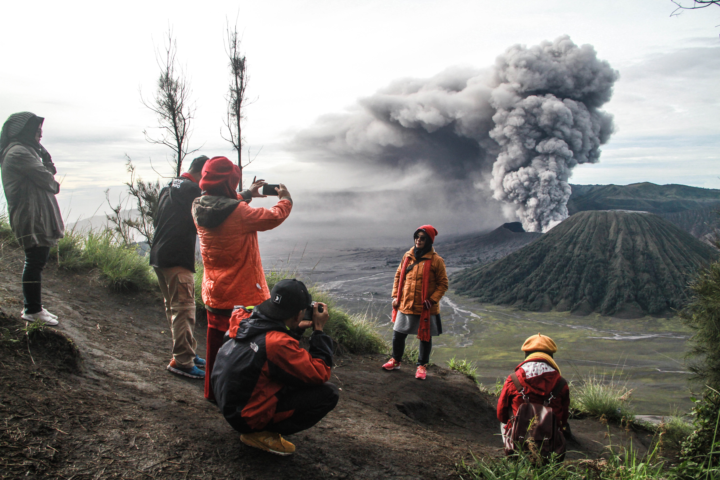 Detail Gambar Penyebab Meletusnya Gunung Bromo Dan Solusinya Nomer 33