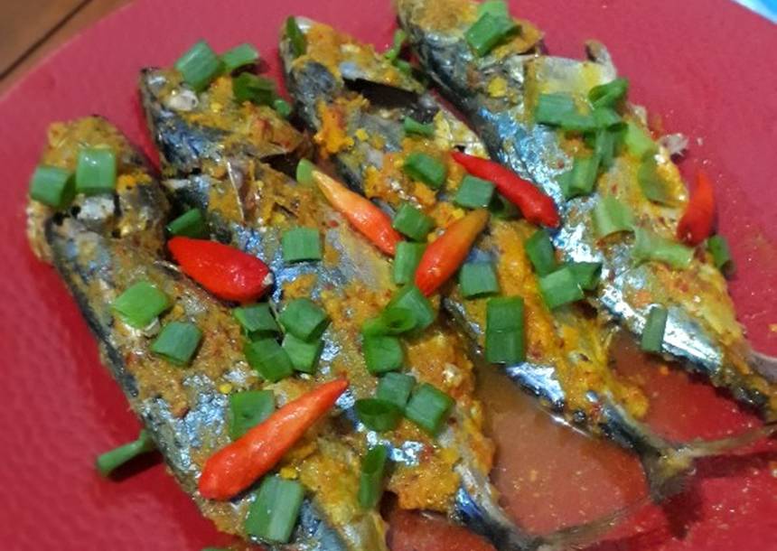 Detail Gambar Pepes Ikan Kembung Nomer 49