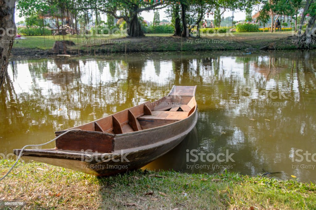 Detail Gambar Perahu Kayu Nomer 6