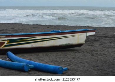 Detail Gambar Perahu Nelayan Nomer 22