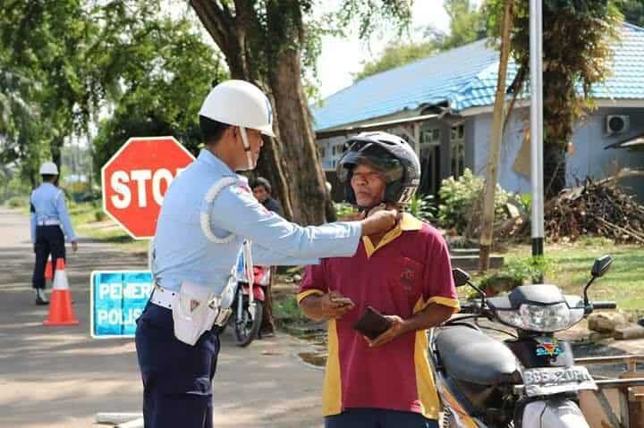 Detail Contoh Tata Tertib Di Jalan Raya Nomer 17