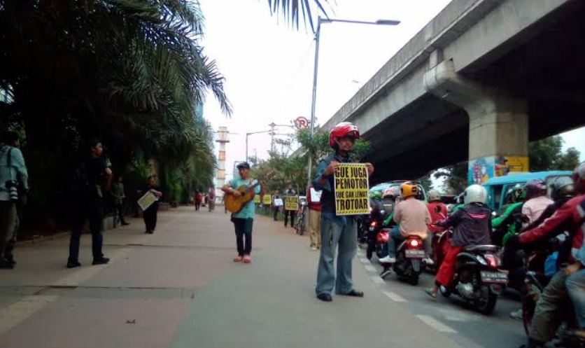 Detail Contoh Tata Tertib Di Jalan Raya Nomer 3