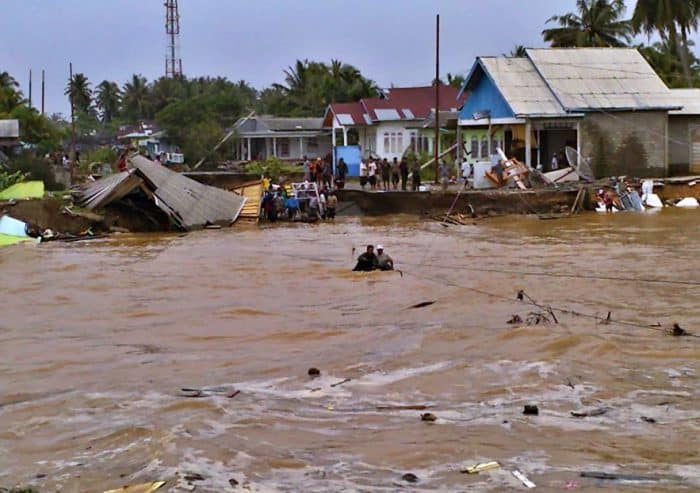 Detail Contoh Teks Berita Singkat Tentang Banjir Nomer 33