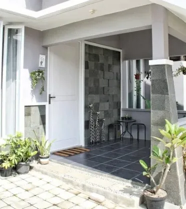 Detail Contoh Teras Samping Rumah Nomer 12