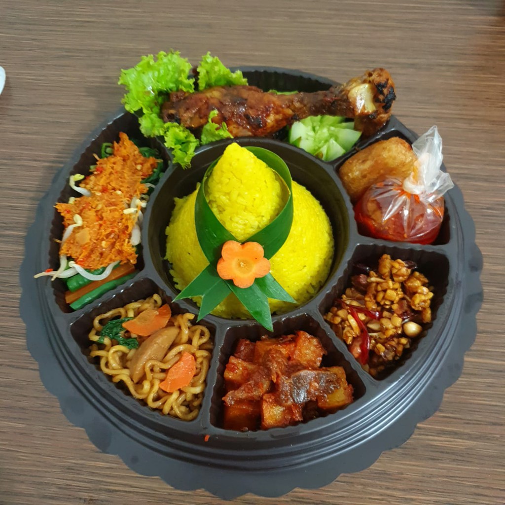 Detail Contoh Tumpeng Mini Nasi Kuning Nomer 15