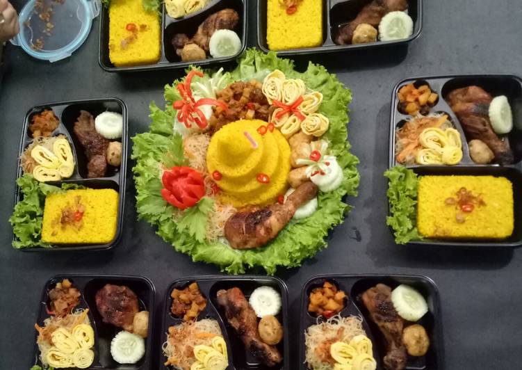 Detail Contoh Tumpeng Mini Nasi Kuning Nomer 48