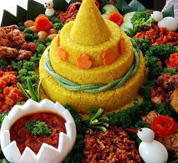 Detail Contoh Tumpeng Nasi Kuning Nomer 13