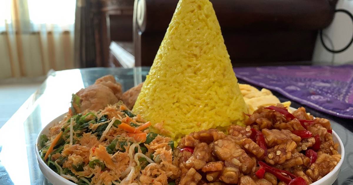 Detail Contoh Tumpeng Nasi Kuning Nomer 53