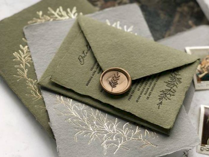 Detail Contoh Undangan Pernikahan Warna Gold Koleksi Nomer 12