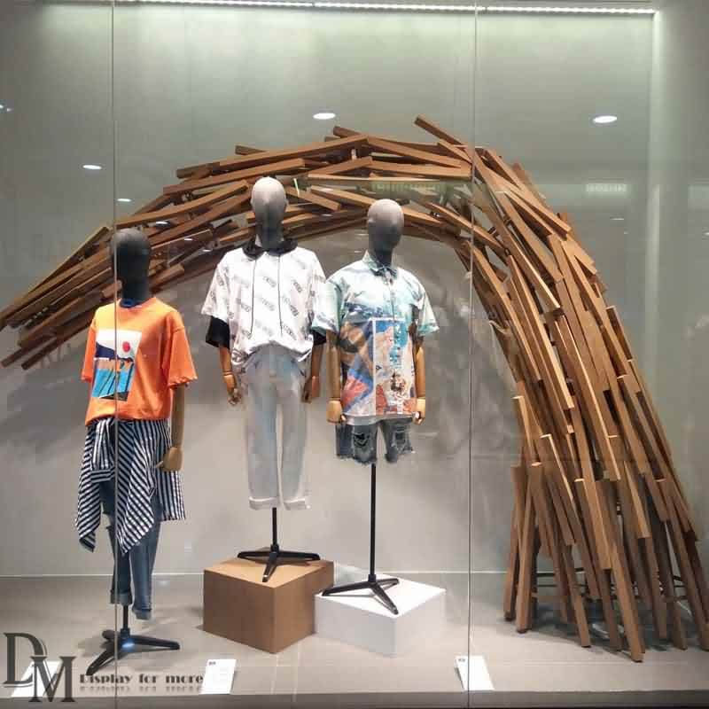 Detail Contoh Visual Merchandising Nomer 47