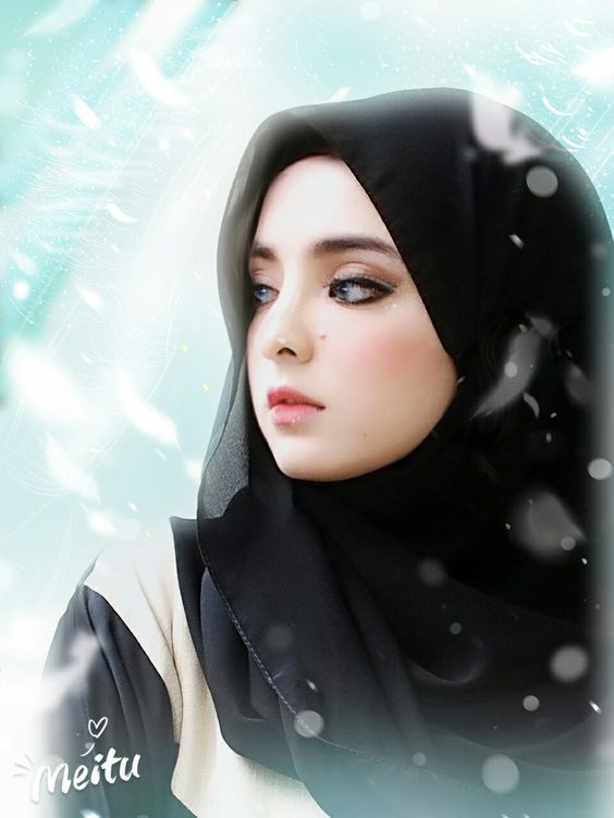 Detail Gambar Perempuan Berhijab Sedih Nomer 39