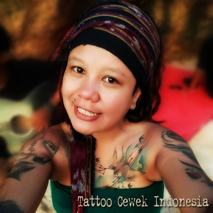 Detail Gambar Perempuan Tato Nomer 43