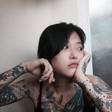 Detail Gambar Perempuan Tato Nomer 10