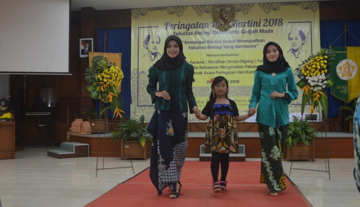 Detail Gambar Peringatan Hari Kartini Nomer 31
