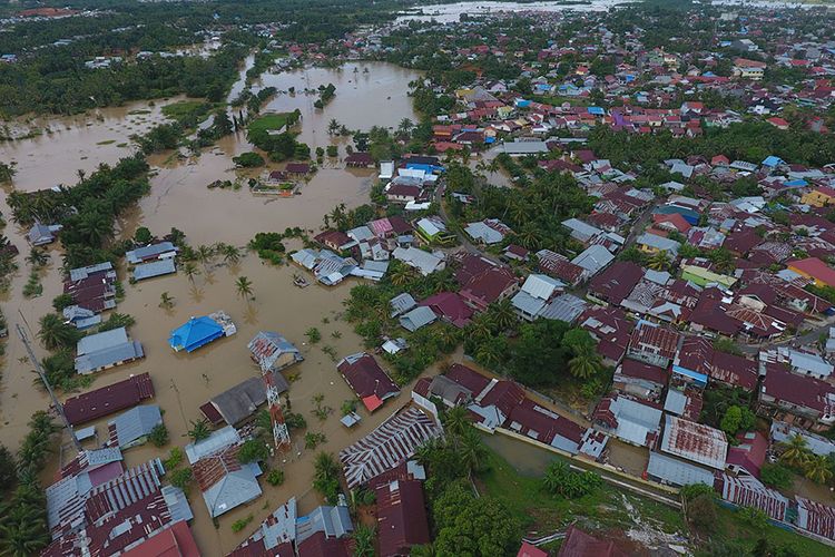 Gambar Peristiwa Alam Banjir - KibrisPDR
